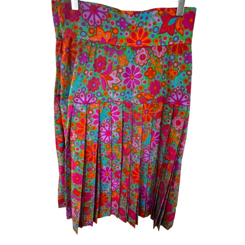 Yves Saint Laurent Rive Gauche Wool Pleated Skirt|Size 42|Made in France Vintage - Picture 3 of 6